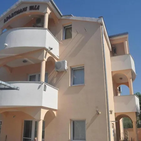 Vala - With Sea View A5 * Vinišće